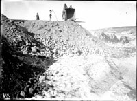 Open-air lab for studying ceramics, 1932 excavation