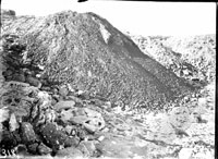 Open-air lab for studying ceramics, 1932 excavation