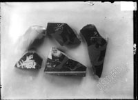КРАСНОФИГУРНЫХ СОСУДОВ обломки из раскопок 1936 г