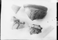 КРАСНОФИГУРНЫХ СОСУДОВ обломки